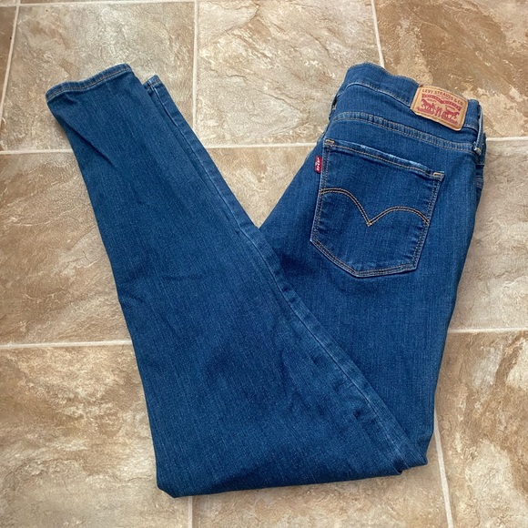 Levi 720 High Rise Super Skinny - Picture 2 of 2